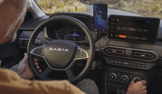 Dacia Jogger med enkel, modern och tydlig förarmiljö