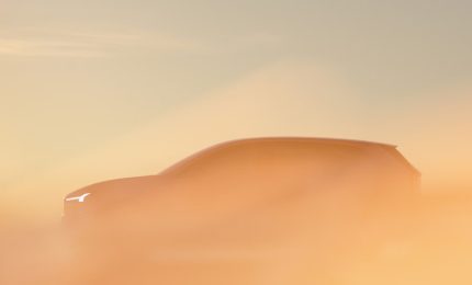 Volvo EX60 silhuett i dis