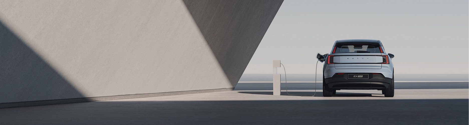 Volvo EX30 laddas