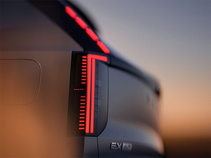 Volvos karakteristiska bakljus på EX60